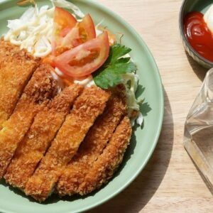 Bento sườn cotlet chiên
